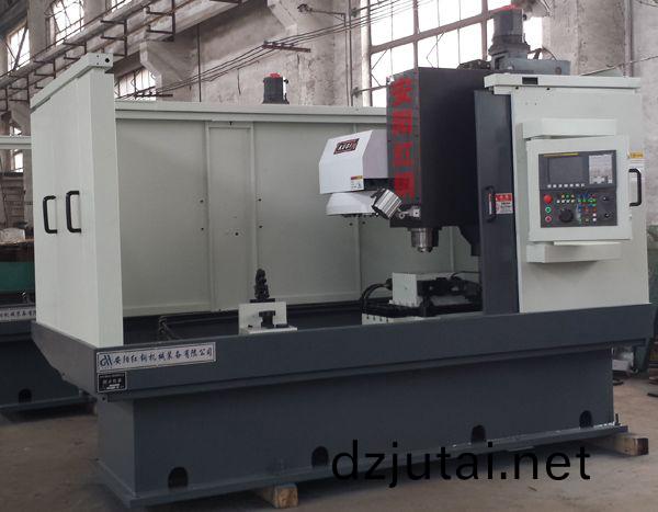 前軸鎖銷孔專用加工